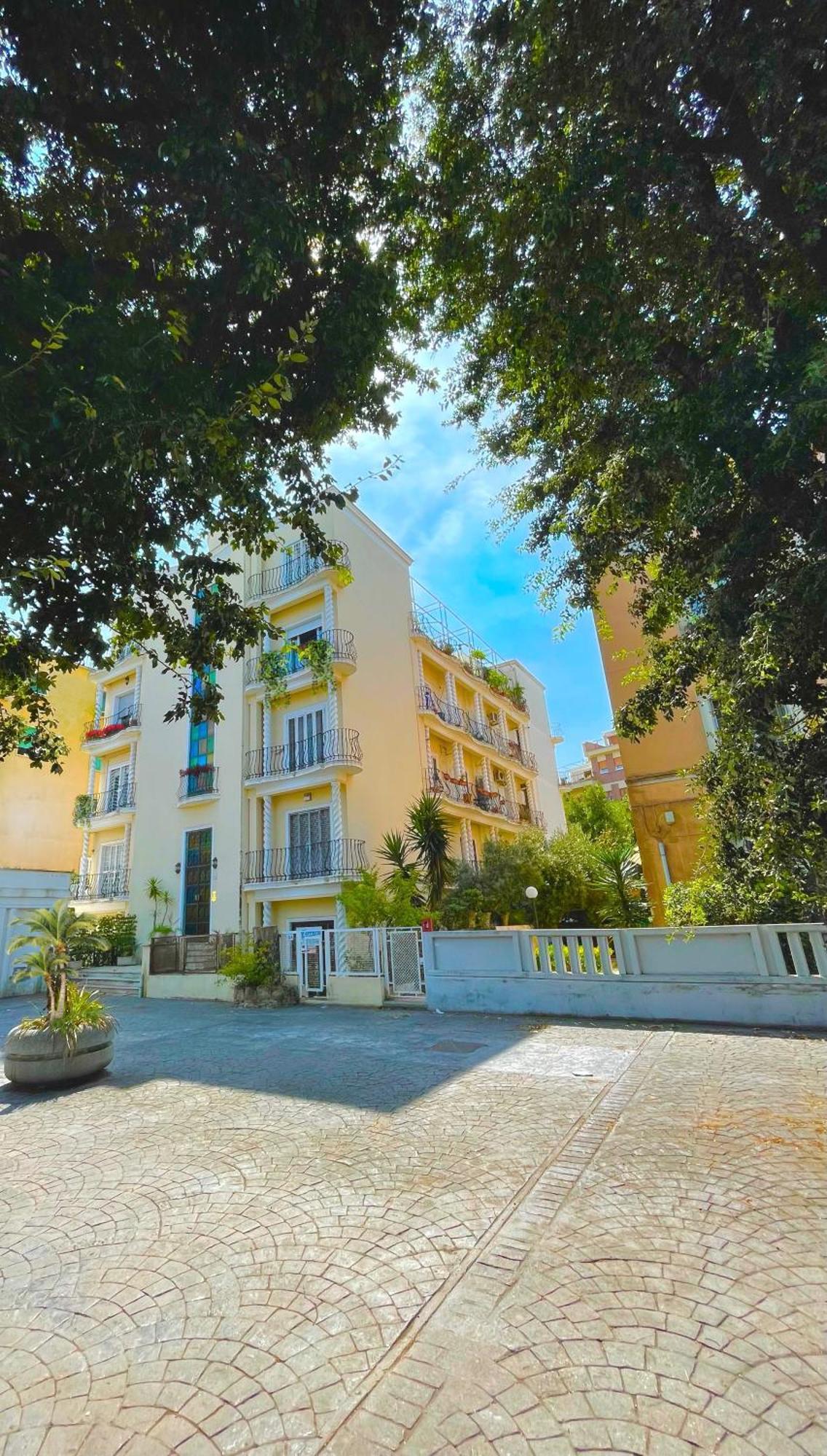 La Bouganville ลิโด ดิ ออสเตีย ภายนอก รูปภาพ